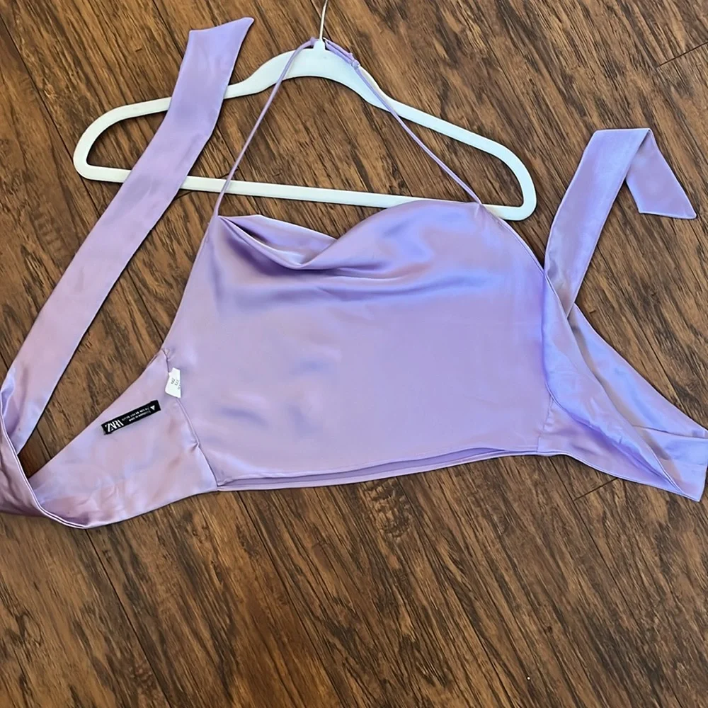 LIKE NEW Zara Satin Lavender Top Size XS - Picture 3 of 5